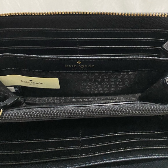 Kate Spade Wallet - Picture 2 of 5